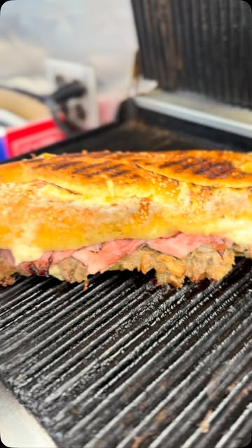 Hot deli sandwich from Benateri's